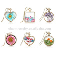 Special innovative fashion heart round locket necklace with Dried flowers pendant necklace christmas gift for women kids